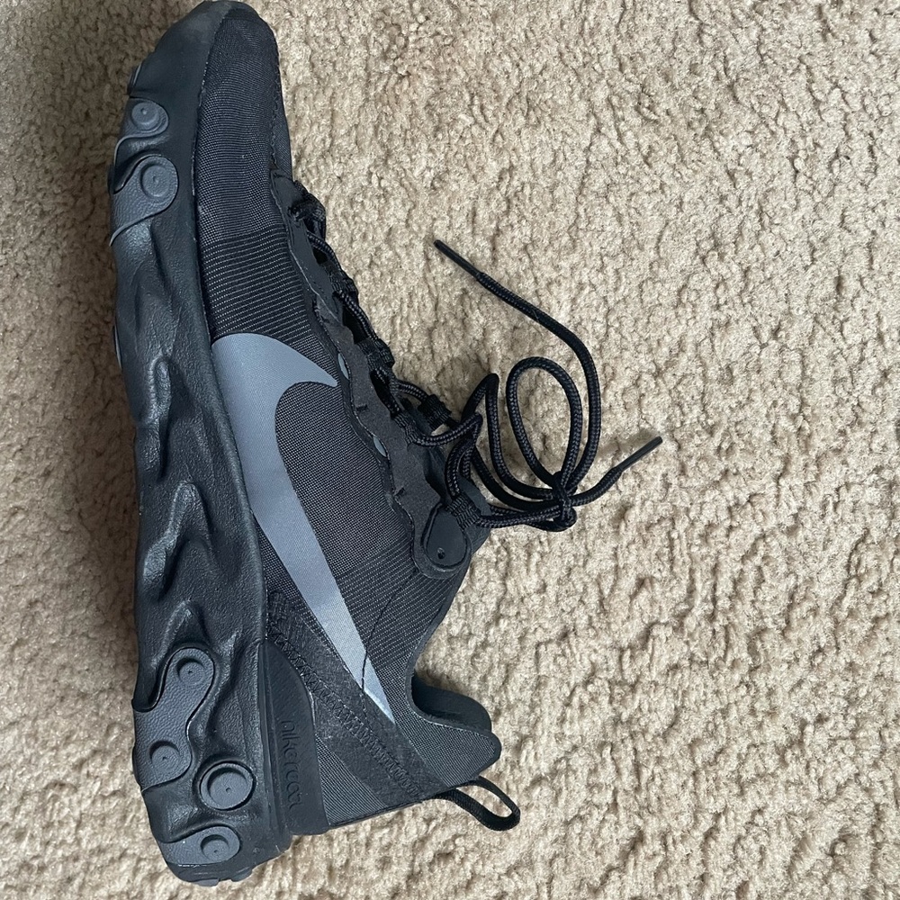 Nike React Element 55